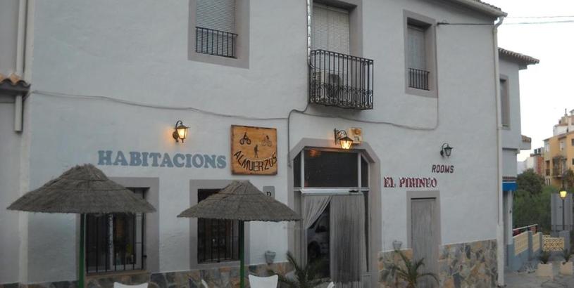 Guest house Pensión El Pirineo