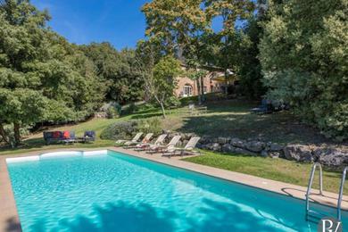 Villa Fattoria del Castagno Villa Sleeps 14 with Pool