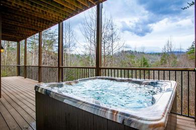 Дом отдыха Living the Dream with Mtn View, Hot Tub, Pool Table