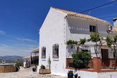 Apartments New Leaf Cortijo Apartment with pool and dog friendly