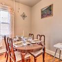 Holiday home Charming Retreat with Yard - Near Dtwn Philly!