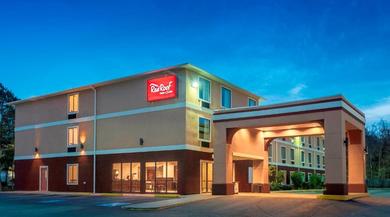 Мотель Red Roof Inn & Suites Biloxi-Ocean Springs
