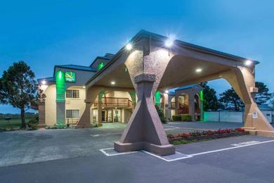 Hotel Quality Inn & Suites Redwood Coast
