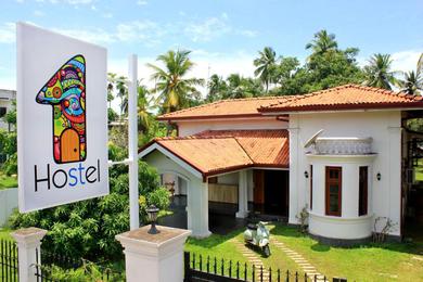 Hostel First @ Colombo Airport