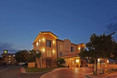 Отель La Quinta Inn by Wyndham Amarillo West Medical Center