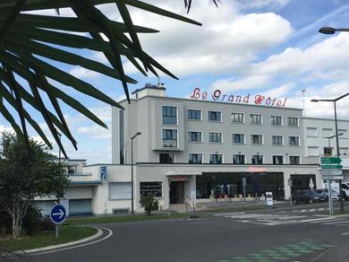 Отель Le Grand Hotel