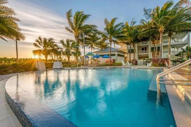 Отель Courtyard by Marriott Faro Blanco Resort