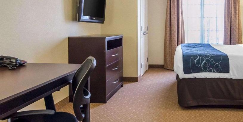 Hotel Comfort Suites Elizabethtown