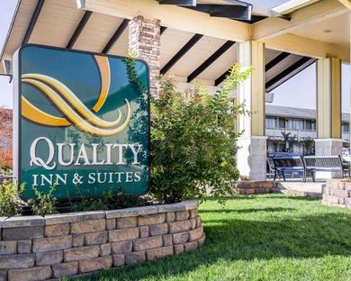 Отель Quality Inn & Suites Cameron Park Shingle Springs