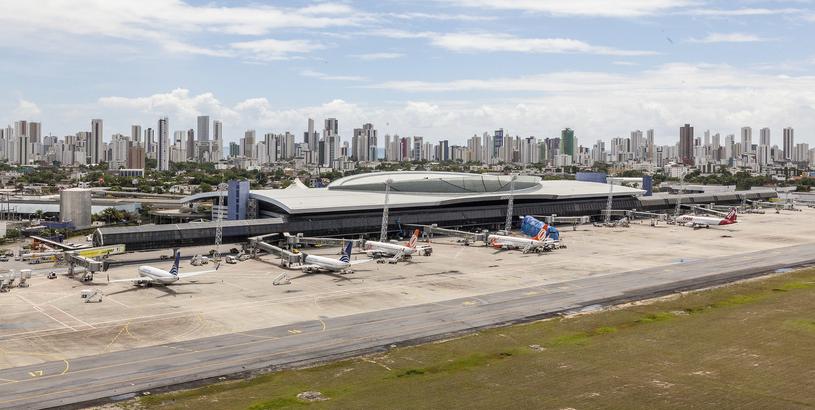 Аэропорт Жилберто Фрейре (REC), Ресифи, Бразилия