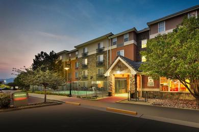 Отель TownePlace Suites by Marriott Boulder Broomfield/Interlocken