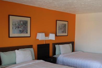 Мотель Americas Best Value Inn & Suites Williamstown