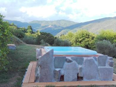 Дом отдыха Authentic Tuscan country home situated between Pistoia and Lucca