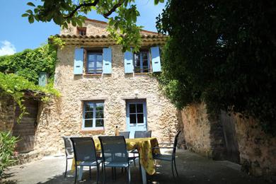 Дом отдыха Lou Penequet a charming Mas in Provence with shared pool countryside