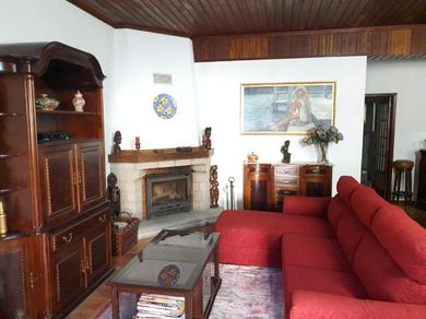 2 bedrooms house with garden and wifi at Apendurada
