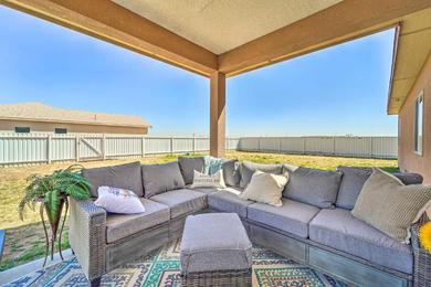 Holiday home Charming Portales Retreat Across From ENMU!