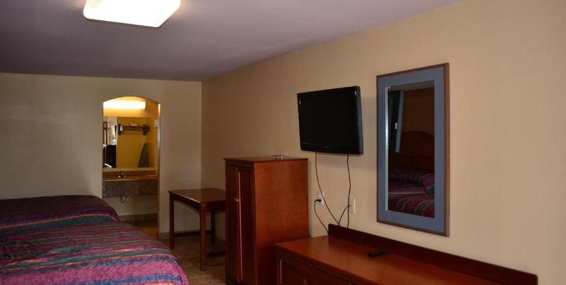Мотель El Camino Motel