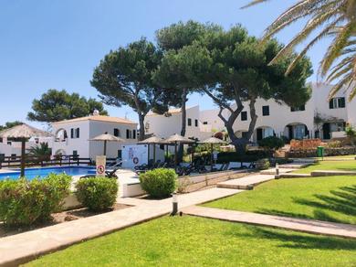 Апартаменты Happy Menorca apartamento duplex ,piscina,aire acondicionado,wiffi