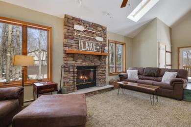 Lakeview Chalet, Game Room, Pet Friendly