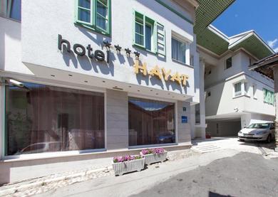 Отель Hotel Hayat
