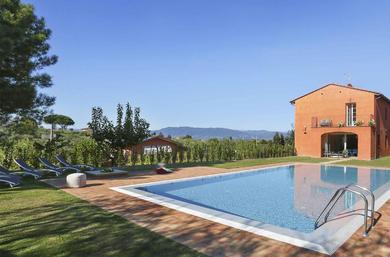 Villa Colle di Compito Villa Sleeps 6 Air Con WiFi