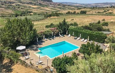 Дом отдыха Nice home in San Giuseppe Jato with Outdoor swimming pool, 2 Bedrooms and WiFi