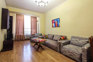 3 Bedroom Apartment in Homey Residence
