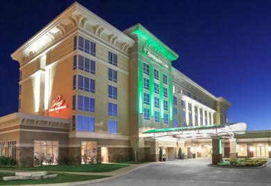 Hotel Holiday Inn and Suites East Peoria, an IHG Hotel