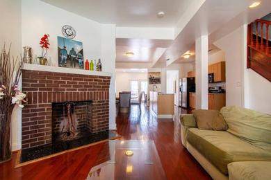 Дом отдыха Relaxing, Spacious, Private, Walkable in Petworth!