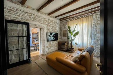 Apartments The Bungalow by the Sea in Historic Poreč Old City