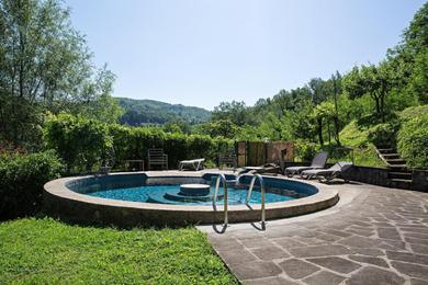 Holiday home 3 bedrooms house with city view private pool and enclosed garden at Castelnuovo di Garfagnana