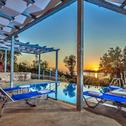Вилла Zidanos Luxurious Sea Front Villa