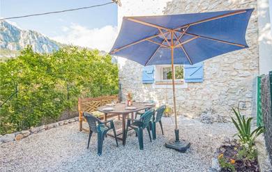 Holiday home Beautiful home in Andon with 3 Bedrooms and WiFi