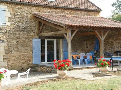 Holiday home Spacious Holiday Home in Besse with Swimming Pool