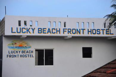 Hostel Lucky Beach Front Hostel