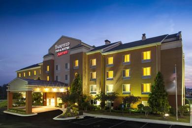 Отель Fairfield Inn & Suites Atlanta McDonough