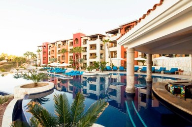 Апартаменты Three Lux Apt 1BR with Amazing View in Cabo