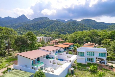 Лодж Koh Chang Luxury Pool Villas