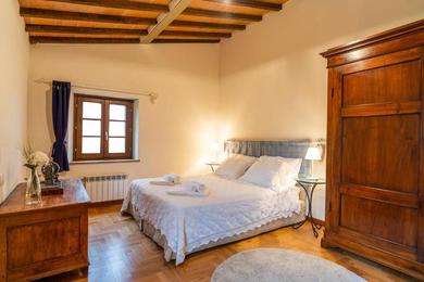 Apartments Iesa - Relax nella campagna di Siena