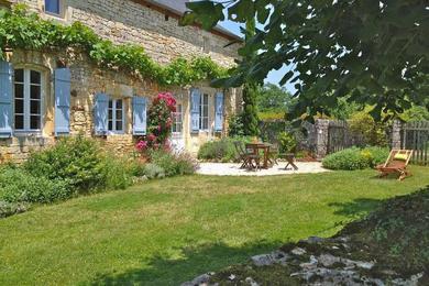 Holiday home Gîte écologique en vallée de la Dordogne Lotoise