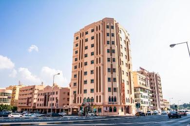 Апартаменты Al Misrea Tower