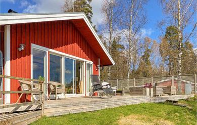 Holiday home Beautiful home in Taberg with Sauna, 3 Bedrooms and WiFi