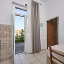 Apartments Apartment in Slatine with terrace, air conditioning, WiFi (4789-1)
