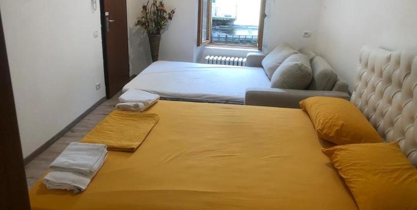 Апартаменты Supercentral one room flat, 16 min to Bergamo airport