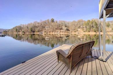 Holiday home Lakefront Butler Retreat with Hot Tub and Dock!
