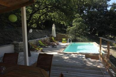 Apartments gite avec piscine en Drome provencale