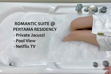 Apartments Romantic Suite with Private Jacuzzi and Pool View