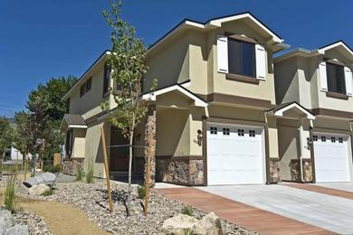 Holiday home Group Retreat Modern Family Friendly 3 Bed 3 Bath 30 Mins From Lake Tahoe