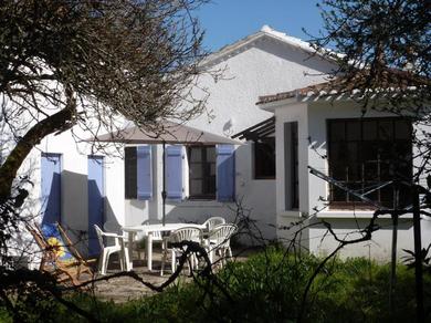 Holiday home Maison La Barre-de-Monts, 4 pièces, 6 personnes - FR-1-473-41