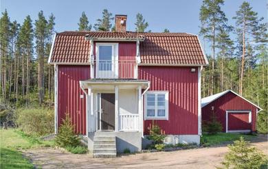 Four-Bedroom Holiday Home in Bruzaholm
